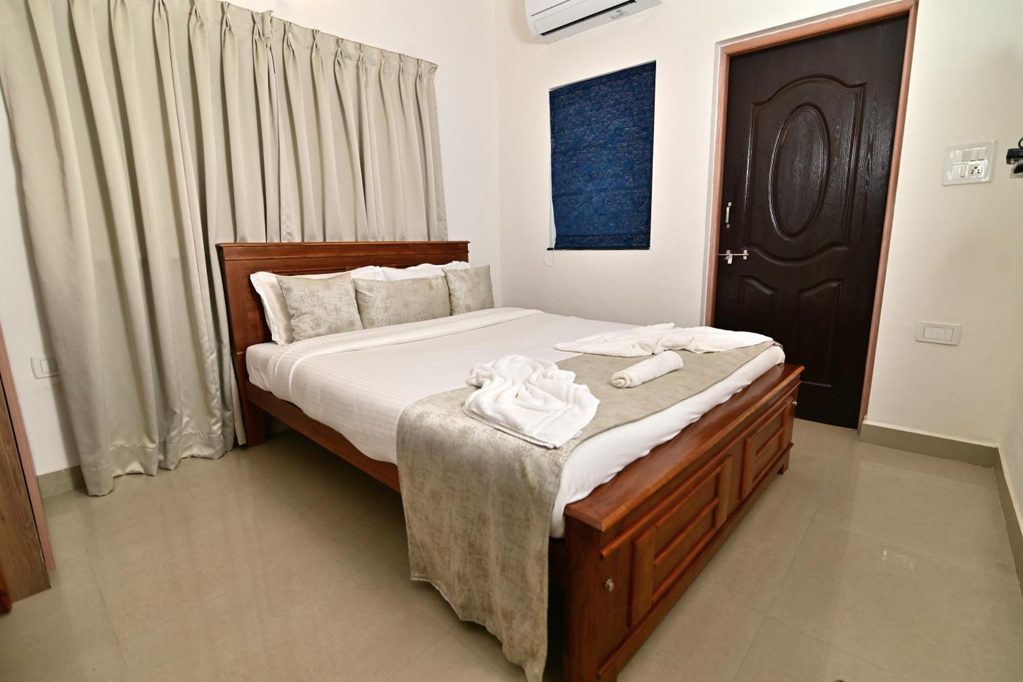 Hotel Q Lite Calangute Exterior foto