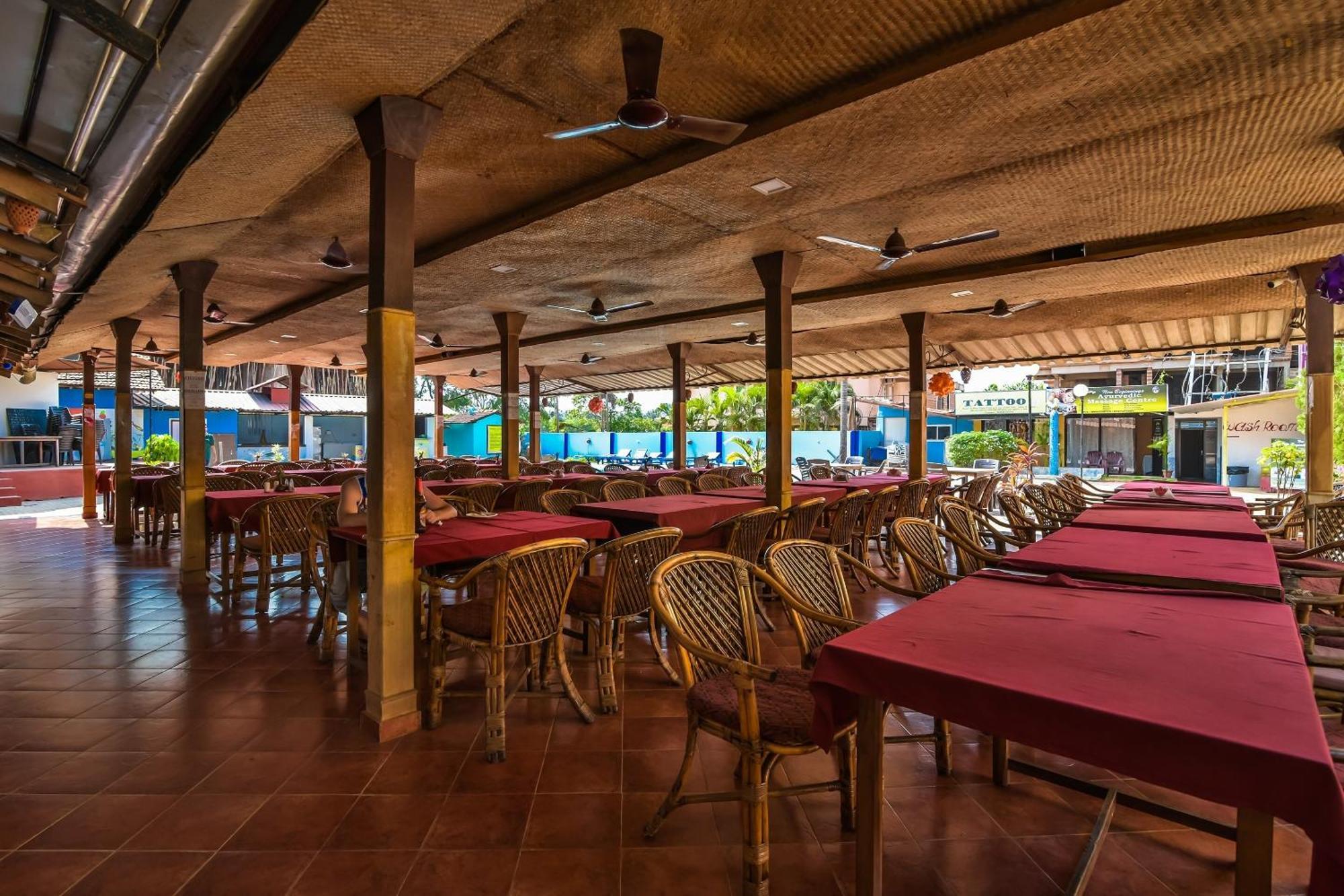 Hotel Q Lite Calangute Exterior foto