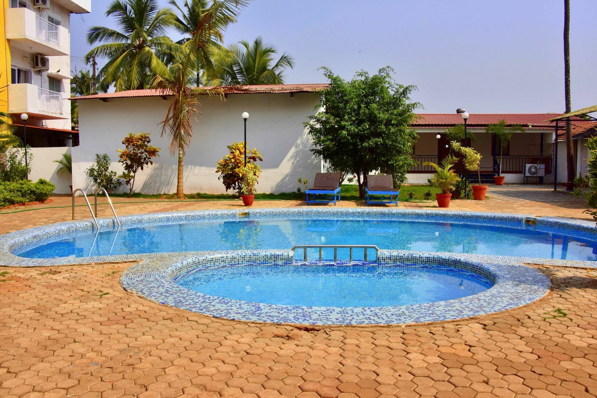 Hotel Q Lite Calangute Exterior foto